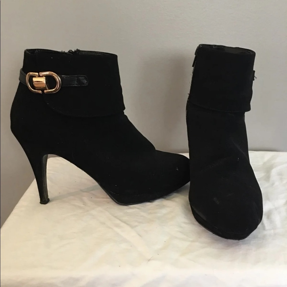 Black ankle boots